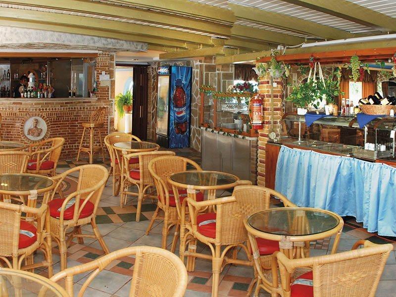 Astoria Hotel Khartata Екстер'єр фото